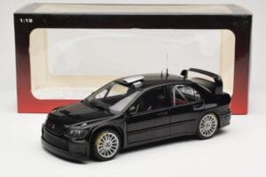 Mitsubishi Lancer Evolution WRC Plain Body Zwart AUTOart 1:18 80528 Metaal — afbeelding 8 van 8