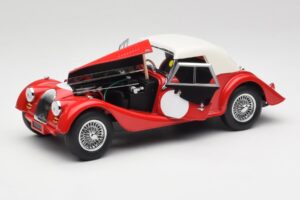 Morgan 4/4 Plus Competition Hardtop Rood Kyosho 1:18 08114R Metaal — afbeelding 2 van 8
