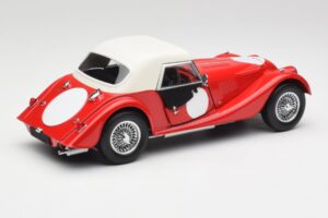 Morgan 4/4 Plus Competition Hardtop Rood Kyosho 1:18 08114R Metaal — afbeelding 3 van 8