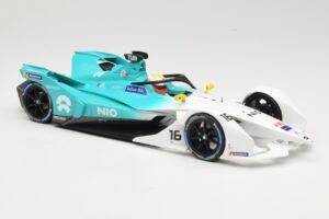 NIO 004 Team NIO #16 O. Turvey Formula E Season 5 2019 Minichamps 1:18 114180016 Metaal — afbeelding 4 van 6