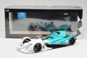 NIO 004 Team NIO #8 T. Dillmann Formula E Season 5 2019 Minichamps 1:18 114180008 Metaal — afbeelding 6 van 6
