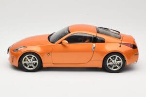 Nissan 350Z Z33 Sunset Orange AUTOart 1:18 77312 Metaal — afbeelding 4 van 8