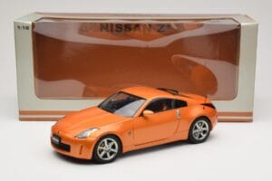 Nissan 350Z Z33 Sunset Orange AUTOart 1:18 77312 Metaal — afbeelding 8 van 8