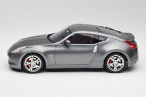 Nissan 370Z Z34 Gun Metallic Otto 1:18 OT465 Hars — afbeelding 3 van 6