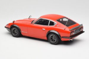 Nissan Fairlady 240ZG Rood Otto 1:18 OT457 Hars — afbeelding 5 van 6
