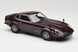 Nissan Fairlady 240Z-G S30 Bordeauxrood Kyosho 1:18 08212M Metaal — afbeelding 6 van 8
