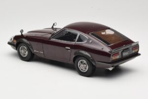 Nissan Fairlady 240Z-G S30 Bordeauxrood Kyosho 1:18 08212M Metaal — afbeelding 7 van 8