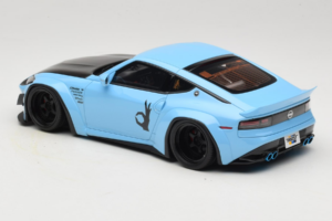 Nissan Fairlady Z RZ34 Pandem China Blue Black GT Spirit 1:18 GT943 Hars — afbeelding 5 van 6