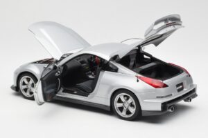 Nissan Fairlady Z Z34 NISMO Type 380RS Zilver AUTOart 1:18 77401 Metaal — afbeelding 5 van 8