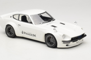 Nissan Fairlady Z Z34 Pandem Otto 1:18 OT1167 Hars — afbeelding 4 van 6