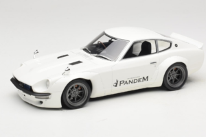 Nissan Fairlady Z Z34 Pandem Otto 1:18 OT1167 Hars