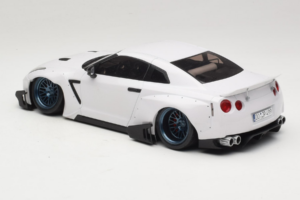 Nissan GT-R R35 Boost Wars 2 Wit Jp Kraemo 1:18 KRAEMO001 Metaal — afbeelding 6 van 7