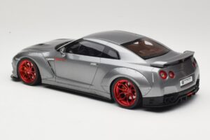 Nissan GT-R R35 Prior Design Grijs GT Spirit 1:18 GT243 Hars — afbeelding 5 van 6