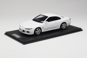 Nissan Silvia S15 Spec-S Wit Cracked Plexi One Model 1:18 REMC034 Metaal — afbeelding 2 van 7
