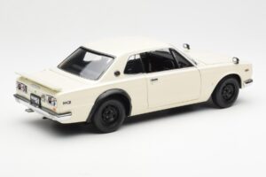 Nissan Skyline 2000 GT-R KPGC110 Wit Kyosho 1:18 08127W Metaal — afbeelding 3 van 8