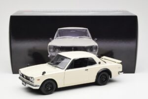 Nissan Skyline 2000 GT-R KPGC110 Wit Kyosho 1:18 08127W Metaal — afbeelding 8 van 8