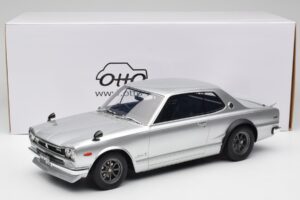 Nissan Skyline C10 2000 GT-R Zilver Otto 1:12 G094 Hars — afbeelding 6 van 6