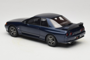 Nissan Skyline GT-R BNR32 Dark Blue Pearl Otto 1:18 OT1199 Hars — afbeelding 5 van 6