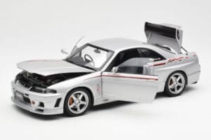 Nissan Skyline GT-R R33 R-Tune Zilver AUTOart 1:18 77326 Metaal — afbeelding 2 van 8