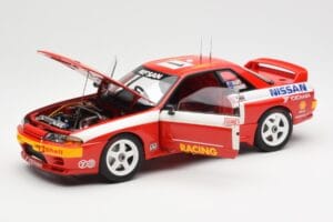 Nissan Skyline GT-R R32 #1 J. Richards / M. Skaife Bathurst 1000 Winner 1992 AUTOart 1:18 89279 Metaal — afbeelding 2 van 8
