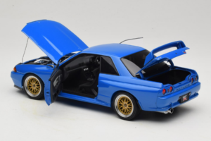 Nissan Skyline GT-R R32 V-Spec II Tuned Blauw AUTOart 1:18 77415 Metaal — afbeelding 5 van 8