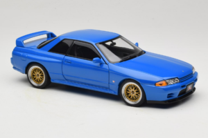 Nissan Skyline GT-R R32 V-Spec II Tuned Blauw AUTOart 1:18 77415 Metaal — afbeelding 6 van 8
