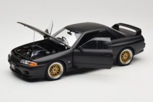 Nissan Skyline GT-R R32 V-Spec II Tuned Version Matt Black AUTOart 1:18 77418 Metaal — afbeelding 2 van 8