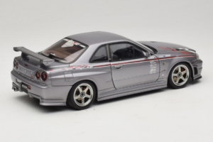 Nissan Skyline GT-R R34 Nismo S-Tune Zilver AUTOart 1:18 77358 Metaal — afbeelding 3 van 8