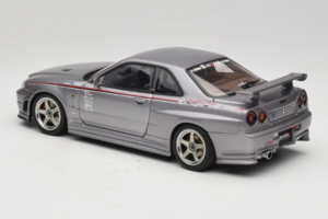 Nissan Skyline GT-R R34 Nismo S-Tune Zilver AUTOart 1:18 77358 Metaal — afbeelding 7 van 8