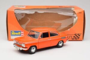 NSU 1000 TT Oranje Revell 1:18 08884 Metaal — afbeelding 8 van 8