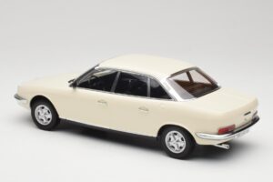 NSU Ro80 Wit Minichamps 1:18 151015406 Metaal — afbeelding 5 van 6