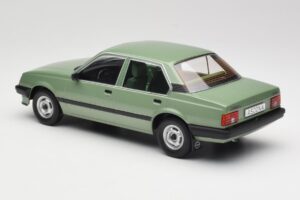 Opel Ascona C Metallic Light Green MCG 1:18 MCG18458 Metaal — afbeelding 5 van 6