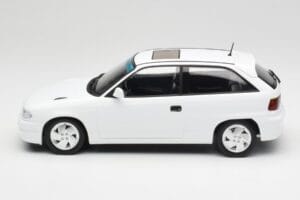 Opel Astra F GSi Blanc Casablanca Norev 1:18 183673 Metaal — afbeelding 3 van 6
