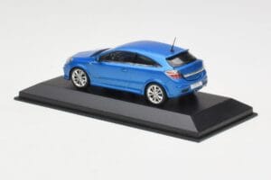 Opel Astra G OPC Blue Metallic Minichamps 1:43 403045223 Metaal — afbeelding 3 van 4