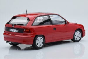 Opel Astra F GSi Rood Norev 1:18 183672 Metaal — afbeelding 2 van 6