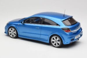 Opel Astra H OPC Arden Blue Otto 1:18 OT473 Hars — afbeelding 5 van 6