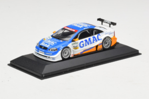 Opel Astra V8 Coupe Race Taxi GMAC Bank OPC Euroteam 2004 Minichamps 1:43 400044800 Metaal — afbeelding 2 van 4