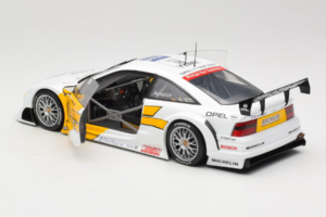 Opel Calibra V6 #21 N. Amorim DTM 1995 UT Models 1:18 180954221 Metaal — afbeelding 5 van 8