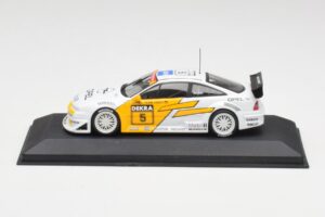Opel Calibra V6 4x4 #5 Joest Racing M. Reuter DTM 1994 Minichamps 1:43 430944105 Metaal