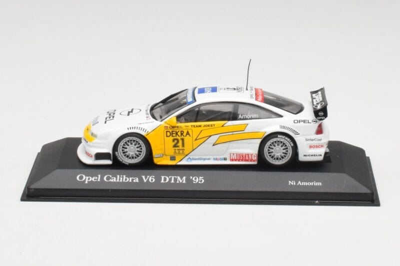Opel Calibra V6 #21 J. Amorim DTM 1995 Minichamps 1:43 430854121 Metaal