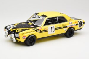 Opel Commodore A #10 Steinmetz W. Kauhsen / F. Frohlich 24 Hours of Spa 1970 Minichamps 1:18 155704610 Metaal