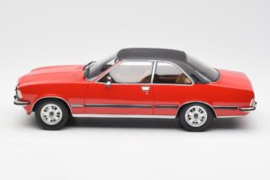 Opel Commodore B GS/E Rood Otto 1:18 OT159 Hars — afbeelding 3 van 6