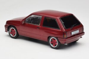 Opel Corsa A Custom Rood MCG 1:18 MCG18433 Metaal — afbeelding 5 van 6