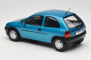 Opel Corsa B Blue Metallic MCG 1:18 MCG18514 Metaal — afbeelding 5 van 6