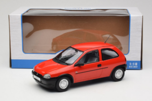 Opel Corsa B Rood MCG 1:18 MCG18513 Metaal — afbeelding 6 van 6