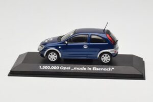 Opel Corsa C 1.5M Made in Eisenach Minichamps 1:43 OPEL003 Metaal