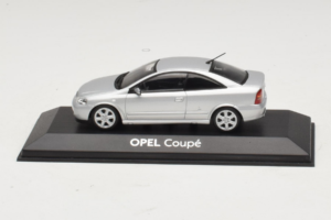 Opel Coupe Bertone Zilver Minichamps 1:43 B24910027 Metaal