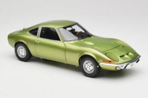 Opel GT Green Metallic Minichamps 1:18 180049029 Metaal — afbeelding 6 van 8