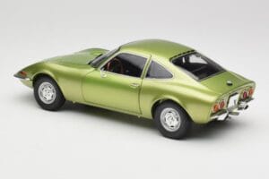 Opel GT Green Metallic Minichamps 1:18 180049029 Metaal — afbeelding 7 van 8