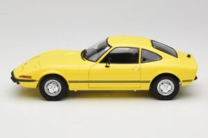 Opel GT/J Geel Minichamps 1:18 180049021 Metaal — afbeelding 4 van 8
